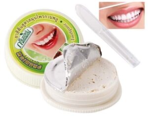 Green Herb Herbal Toothpaste (round cassette) open